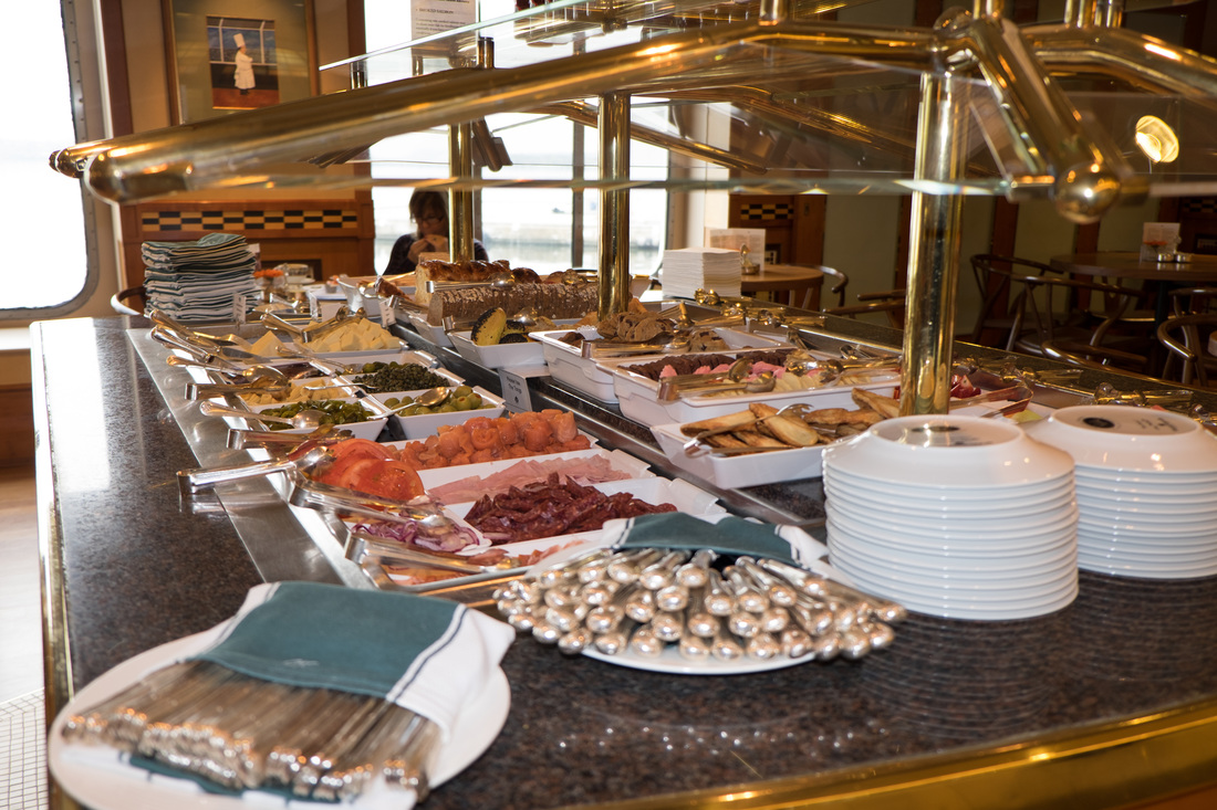 Bistro Buffet on Crystal Cruises